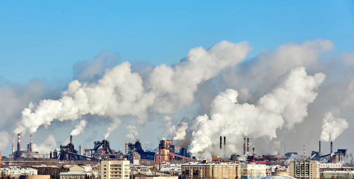 Exploring air quality maps: tracking pollution levels in real time