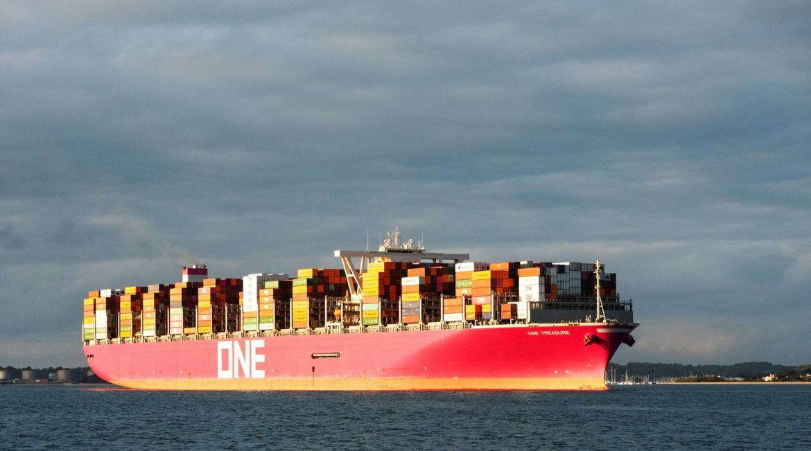 The Importance of Choosing the Right International Logistics Partner for E-commerce Businesses