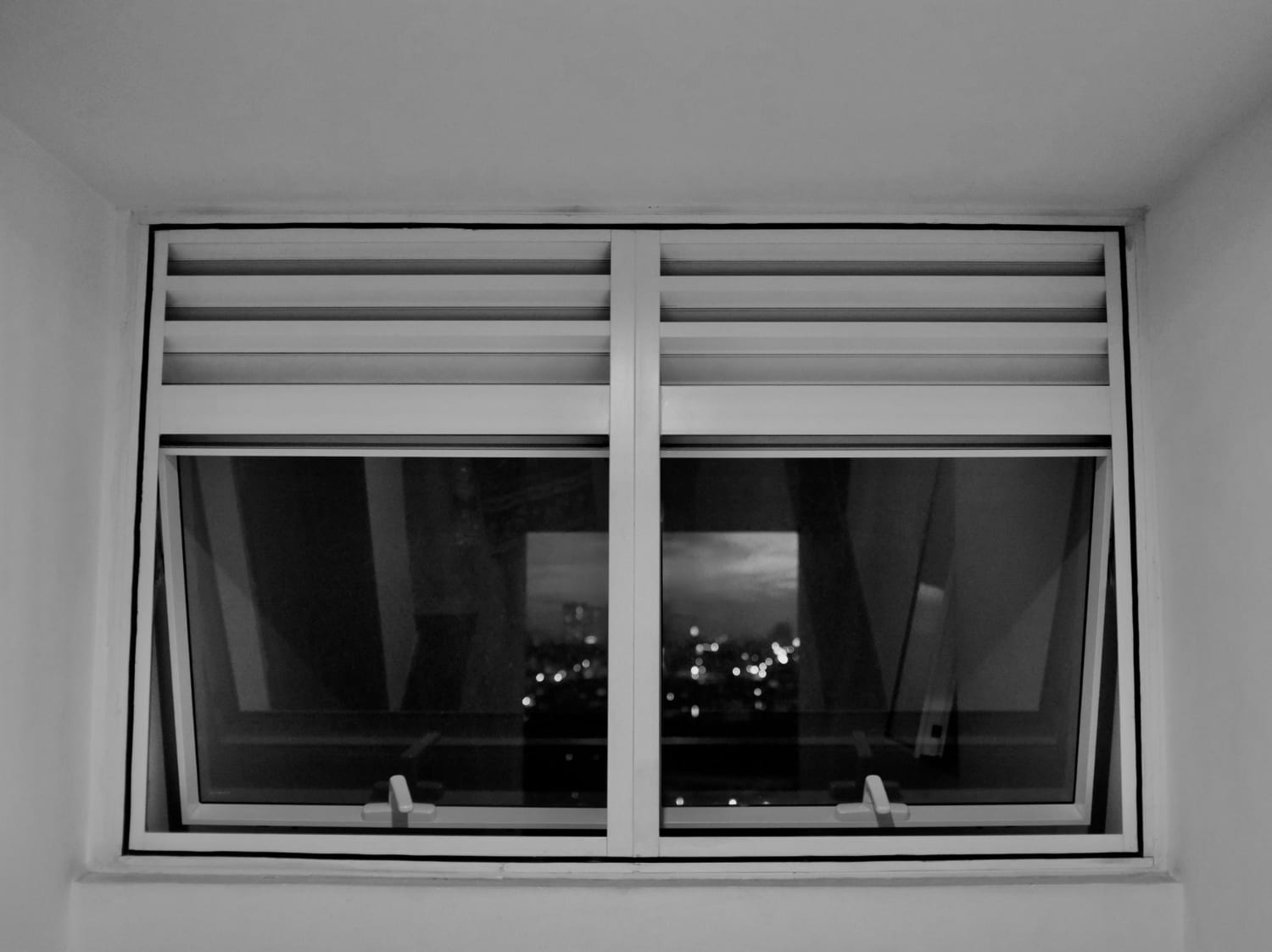 finestre stile inglese